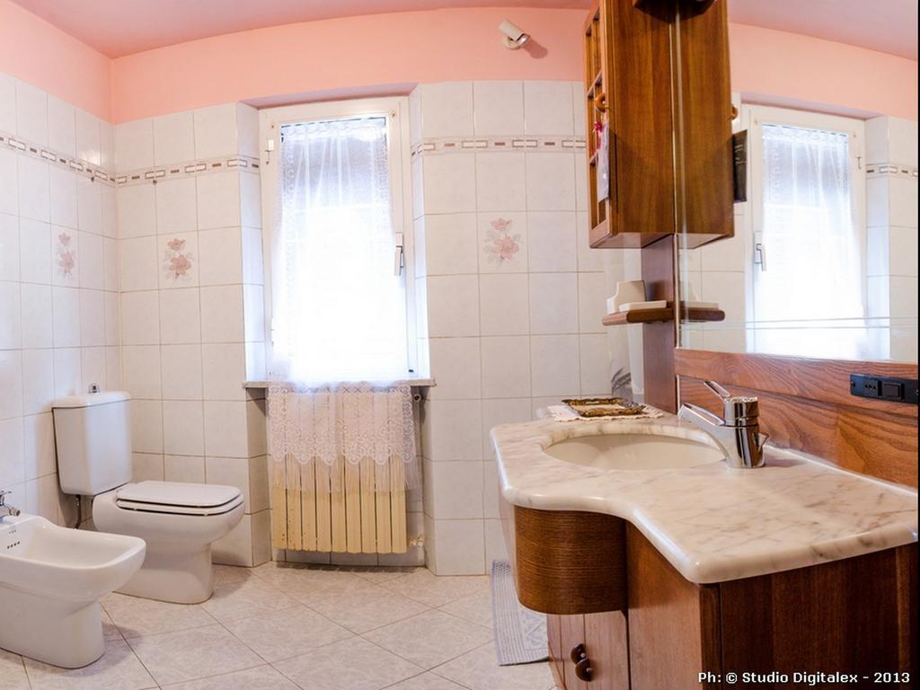 וילפרנקה אין לוניג'אנה Casa Vacanze Nonna Nella חדר תמונה